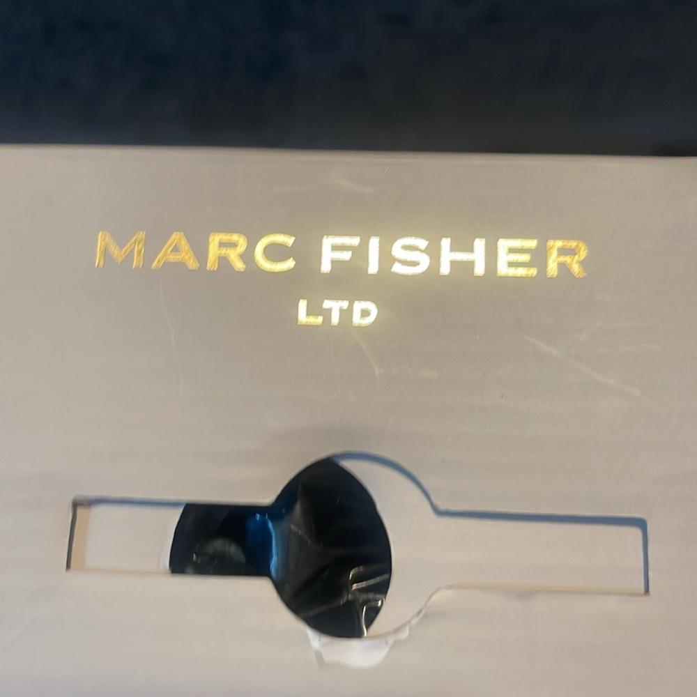 MARC FISHER WOMEN'S FARGO WATERPROOF BOOTIE - Picture 12 of 12
